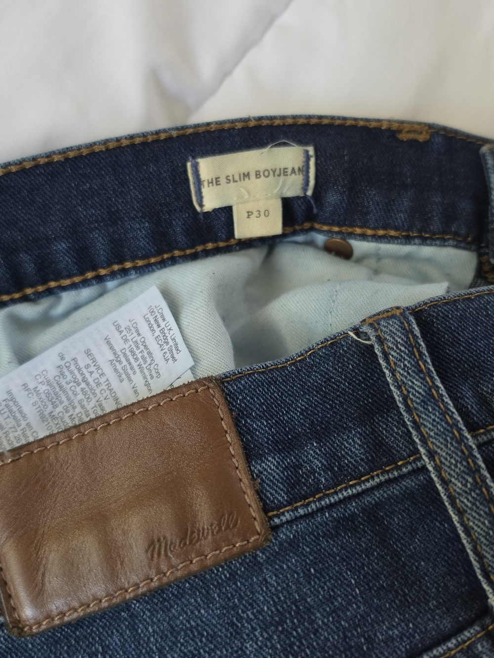 Madewell The Slim Boyjean Women's Jeans in Dark Indigo with Brown Patch - Picture 8 of 8
